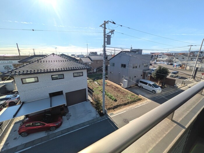 物件内観写真13　(室内からの展望)