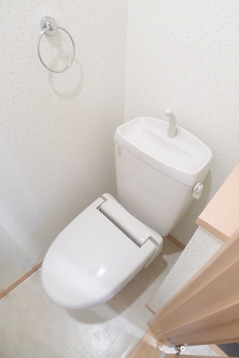 物件内観写真10　(トイレ)