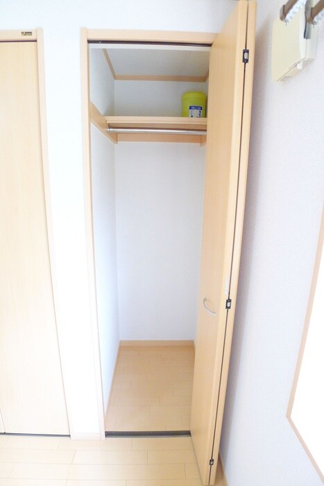 物件内観写真14　(収納)