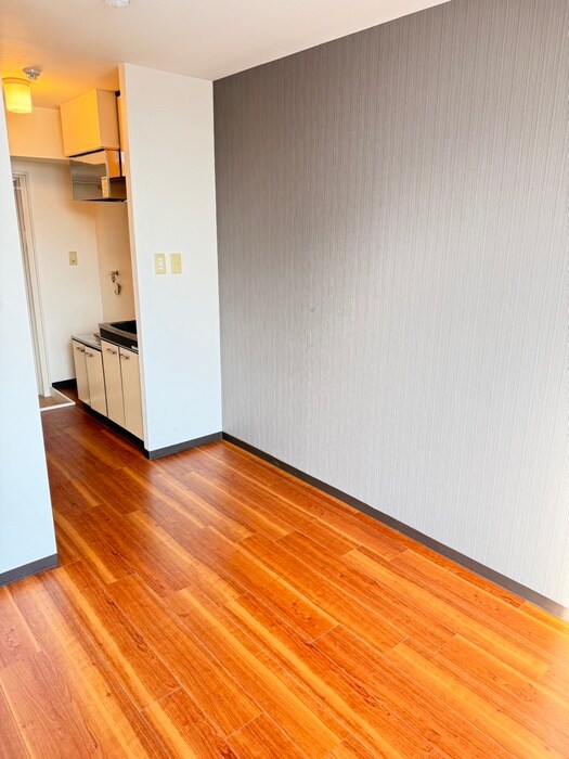 物件内観写真11　(居室)