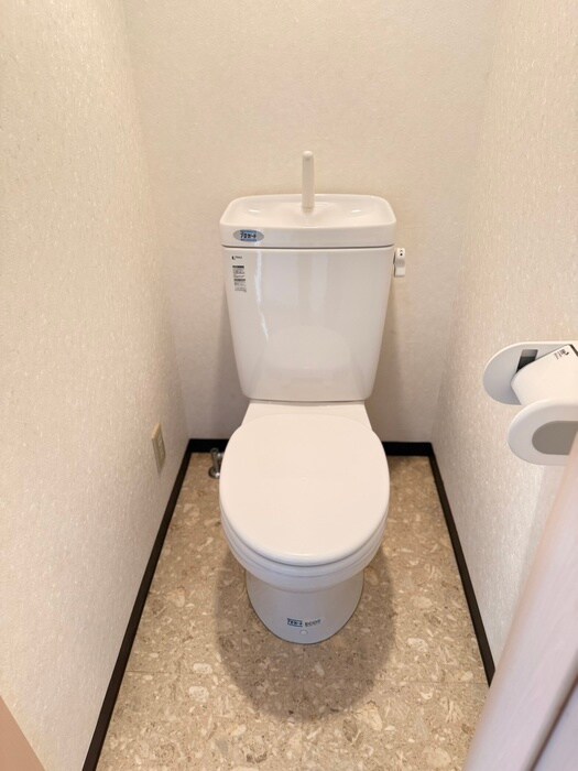 物件内観写真15　(トイレ)