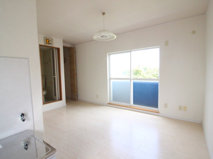 物件内観写真11　(居室)