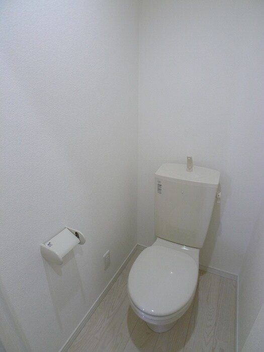 物件内観写真10　(トイレ)