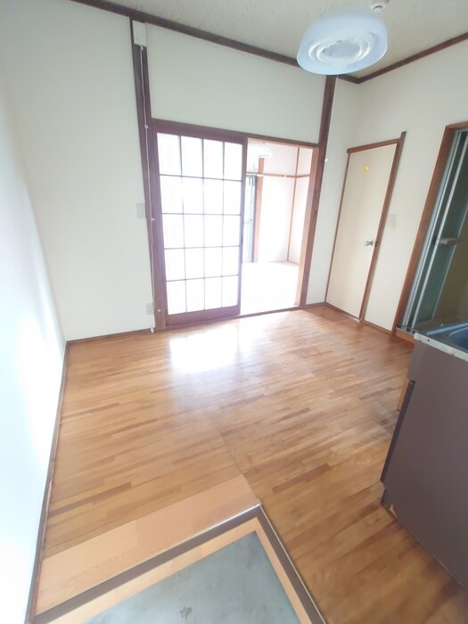 物件内観写真13　(廊下)