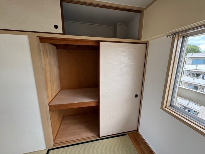 物件内観写真18　(収納)