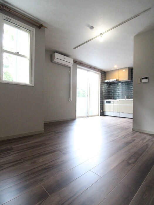 物件内観写真8　(内観写真)