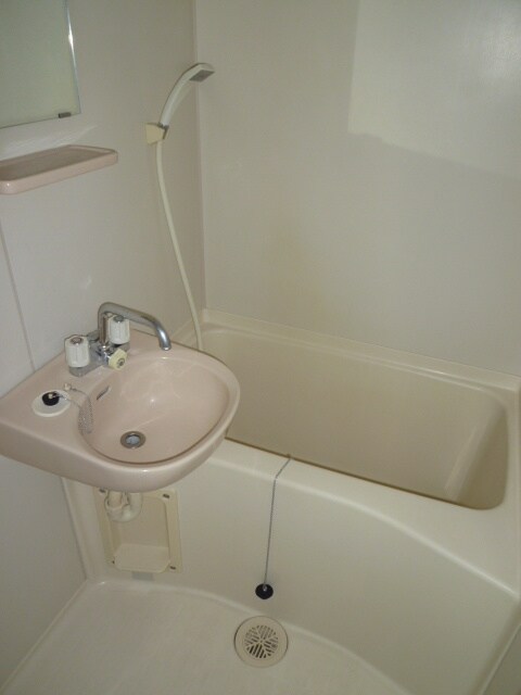 物件内観写真12　(バス／シャワールーム等)
