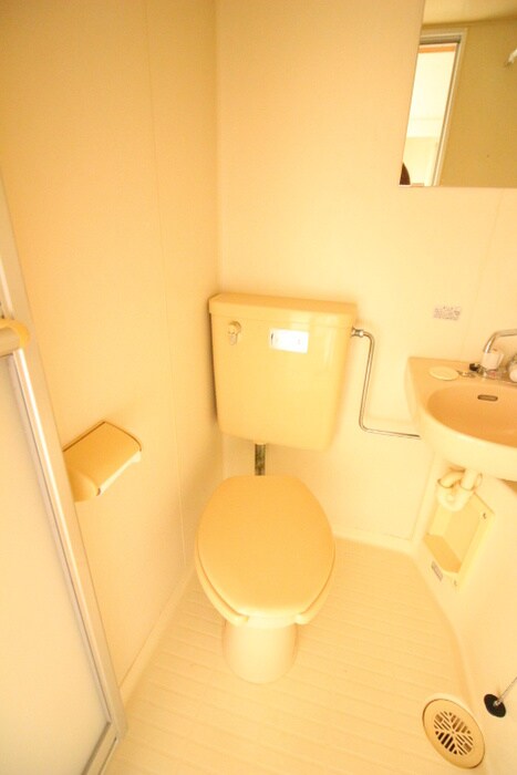 物件内観写真15　(トイレ)