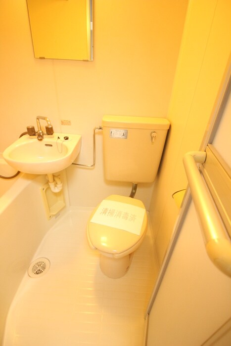 物件内観写真18　(トイレ)