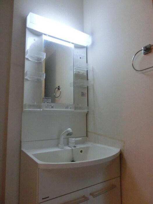 物件内観写真12　(洗面)