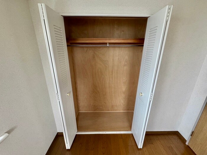 物件内観写真10　(収納)