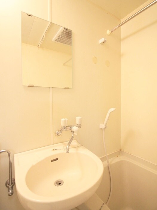 物件内観写真9　(洗面)