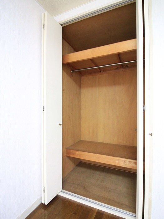 物件内観写真10　(収納)