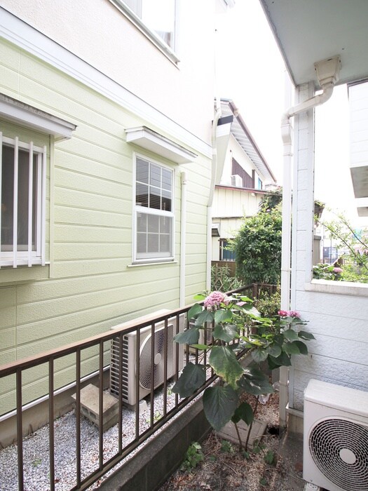 物件内観写真14　(室内からの展望)