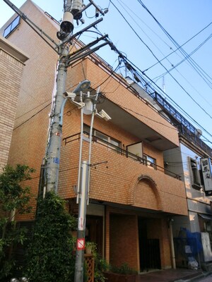 ﾗｲｵﾝｽﾞﾏﾝｼｮﾝ荻窪第６（２０４）外観写真
