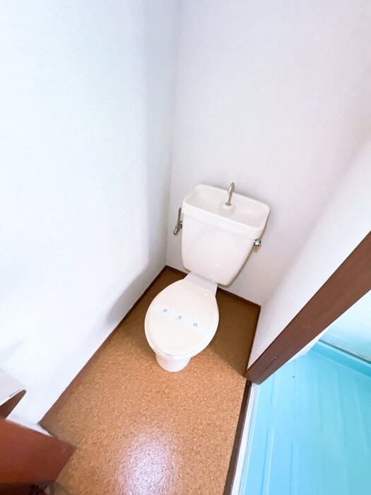 物件内観写真12　(トイレ)