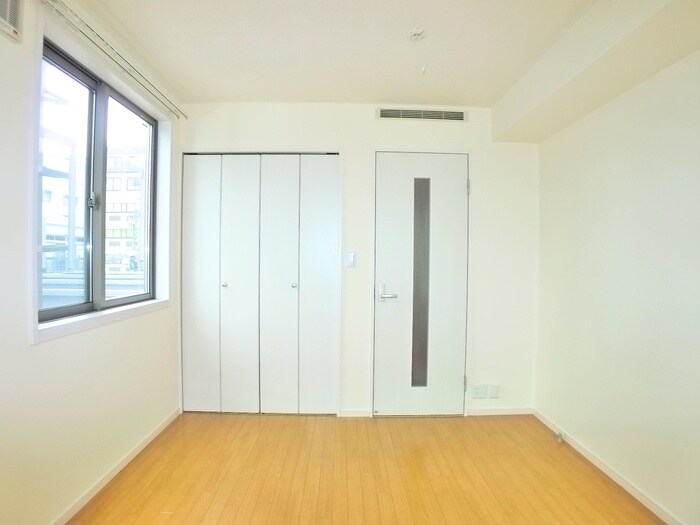 物件内観写真6　(居室)