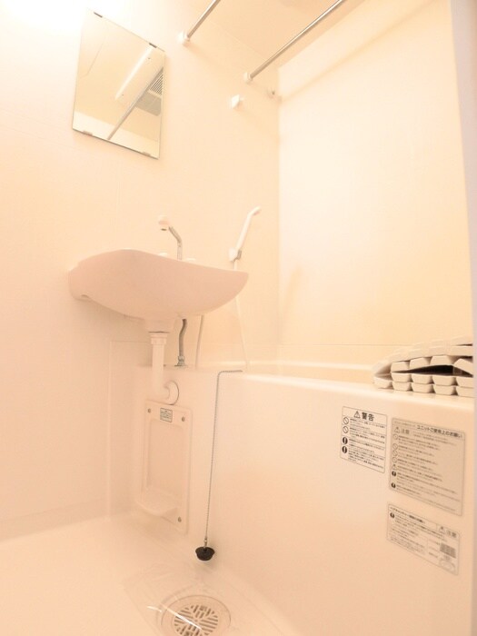 物件内観写真8　(トイレ)