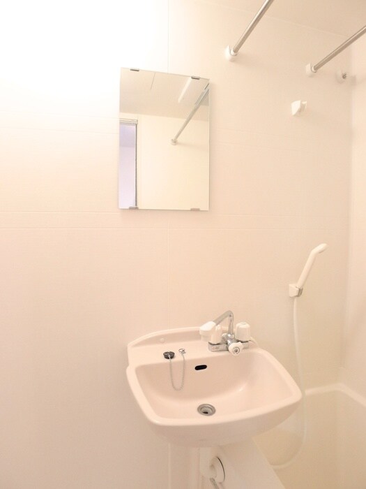 物件内観写真9　(洗面)