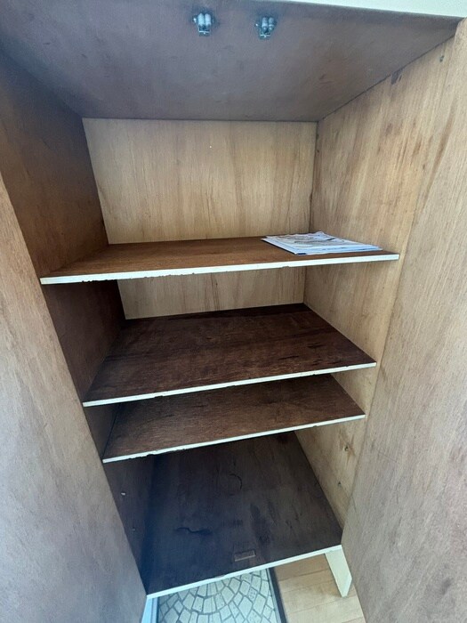 物件内観写真10　(靴箱)