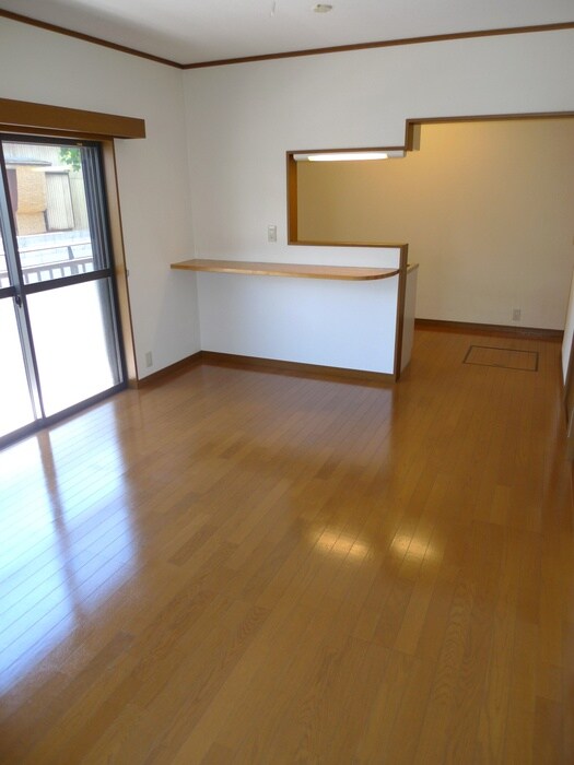 物件内観写真8　(居室)