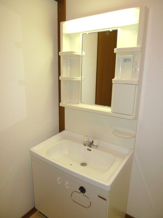 物件内観写真11　(洗面)