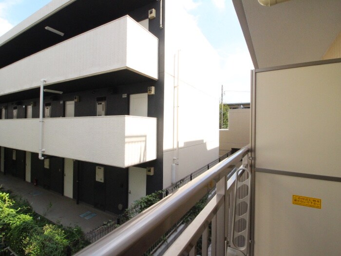 物件内観写真12　(室内からの展望)