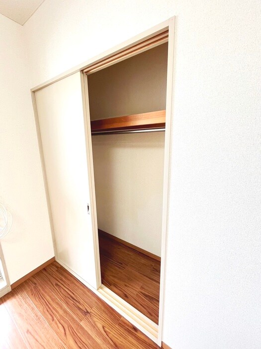 物件内観写真15　(収納)