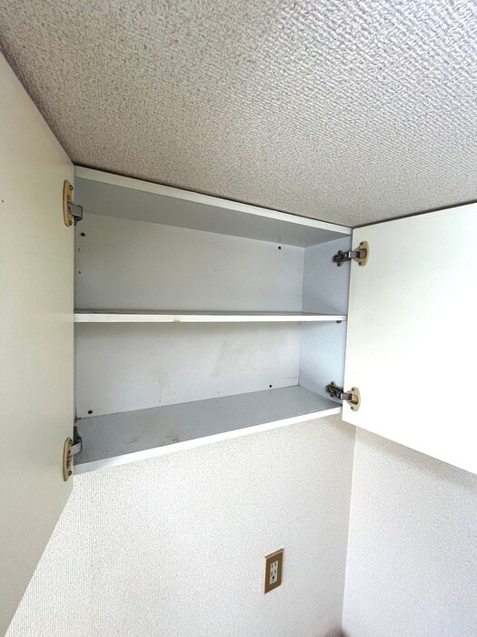 物件内観写真12　(収納)