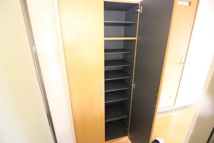 物件内観写真13　(靴箱)