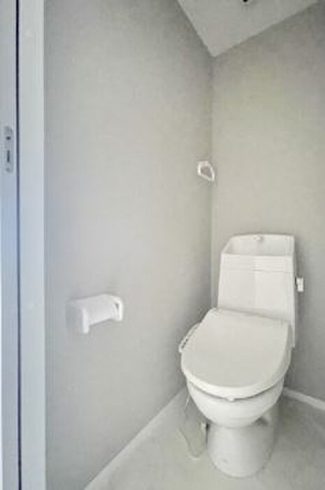 物件内観写真12　(トイレ)