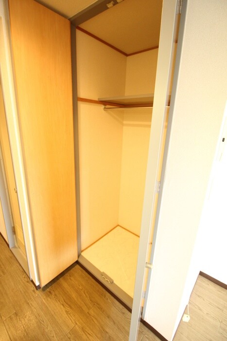 物件内観写真11　(収納)