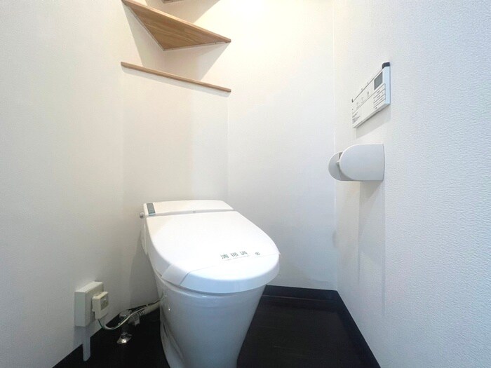 物件内観写真12　(トイレ)