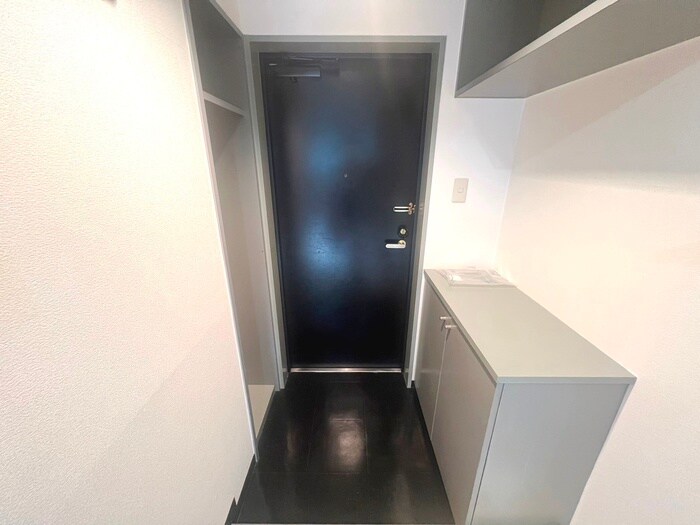 物件内観写真15　(玄関)