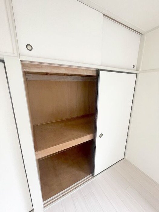 物件内観写真9　(収納)