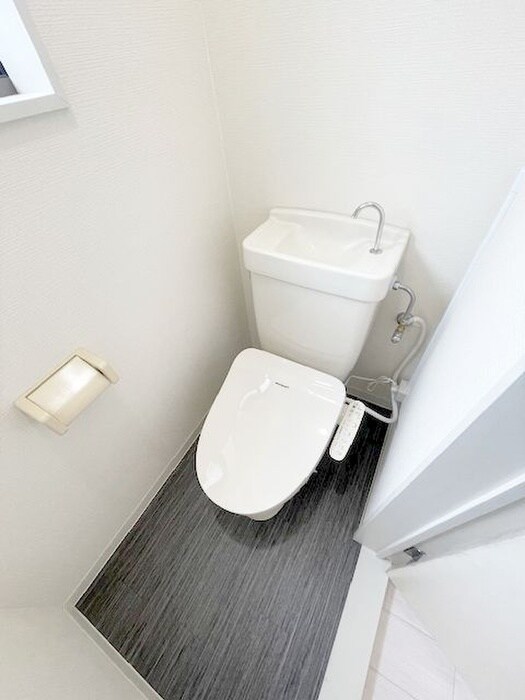 物件内観写真12　(トイレ)