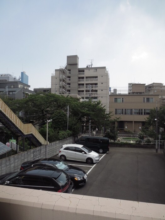 物件内観写真16　(室内からの展望)