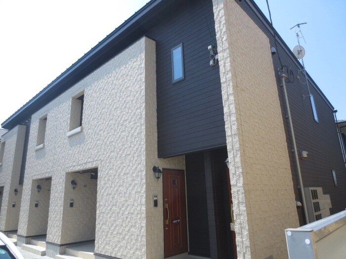 物件外観写真6　(外観写真)