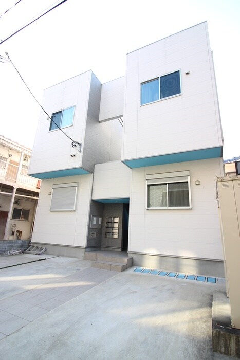 物件外観写真2　(外観写真)