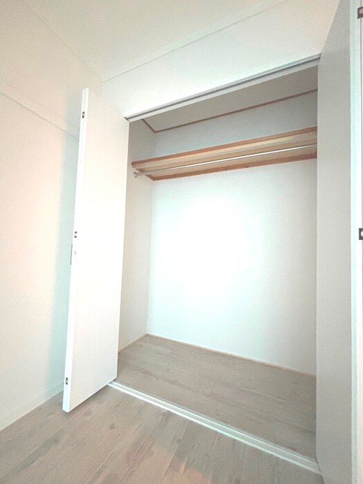 物件内観写真12　(居室)