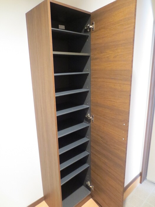 物件内観写真10　(靴箱)