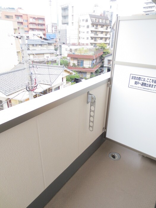 物件内観写真11　(ベランダ・バルコニー)