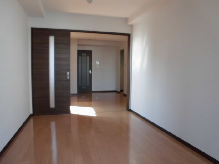 物件内観写真18　(居室)