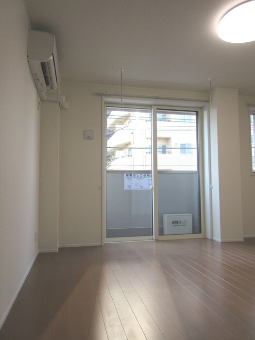 物件内観写真16　(居室)