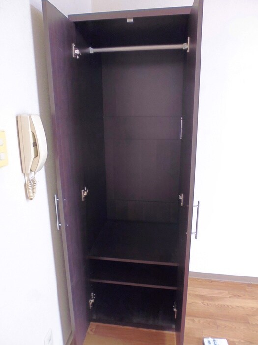 物件内観写真8　(収納)