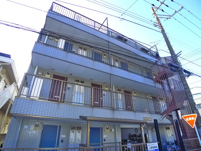 物件外観写真5　(エントランス部分)