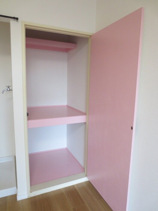 物件内観写真11　(収納)