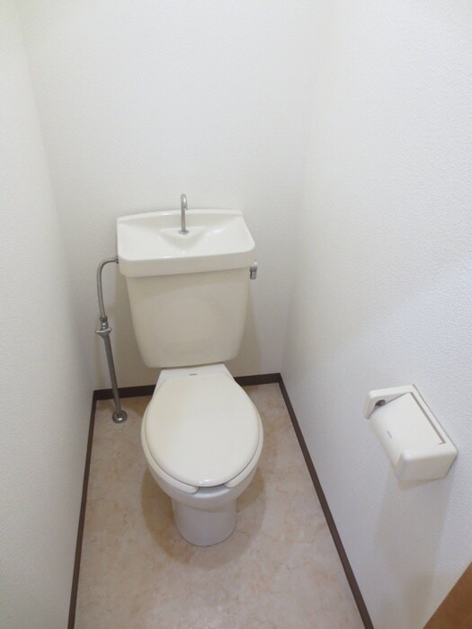 物件内観写真14　(トイレ)