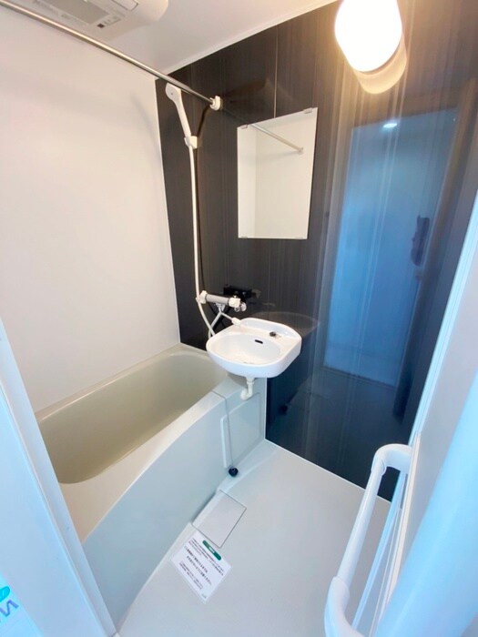 物件内観写真13　(バス／シャワールーム等)