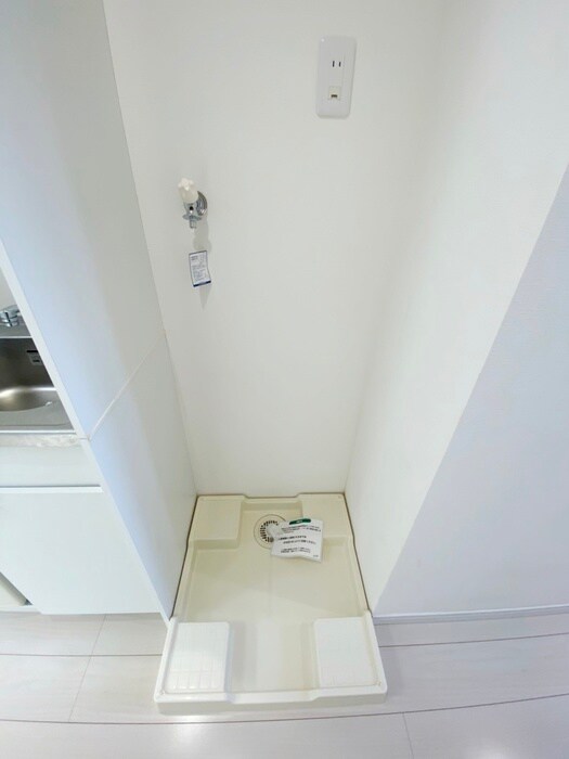 物件内観写真14　(洗濯機置場)